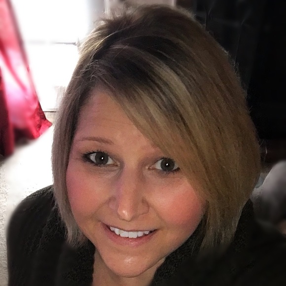 Hello everyone! I’m Cassie. - Picture 1 of 1